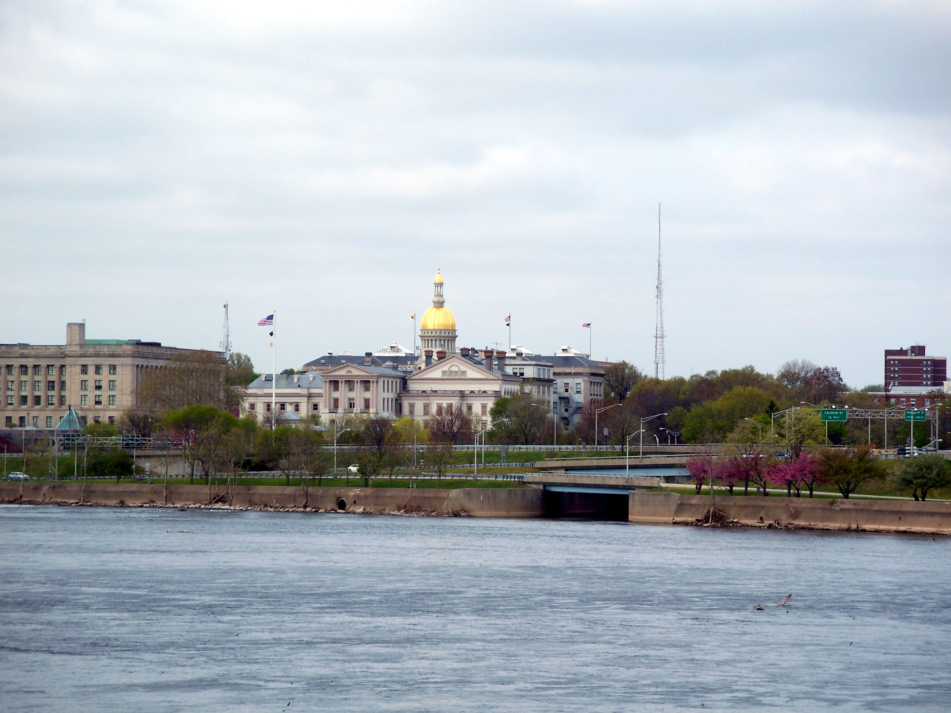 Lower TrentonMorrisville Bridge